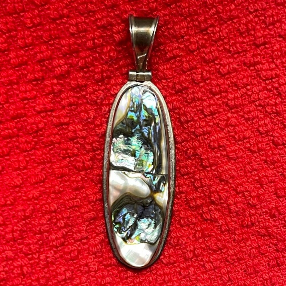 ATI MEXICO?? Abalone Shell Inlay Long Oval Pendant 925 Sterling Silver
